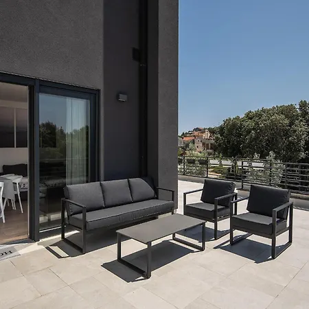 Apartamento In Croatia Near Adriatic Coast *