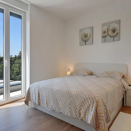 In Croatia Near Adriatic Coast Apartamento Pula