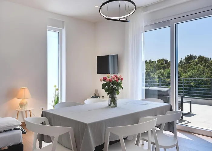 In Croatia Near Adriatic Coast Апартаменты Пула